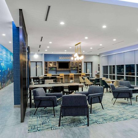 La Quinta Inn & Suites By Wyndham Galveston North At I-45 מראה חיצוני תמונה